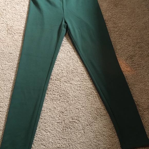 Loft Leggings - Picture 2 of 3